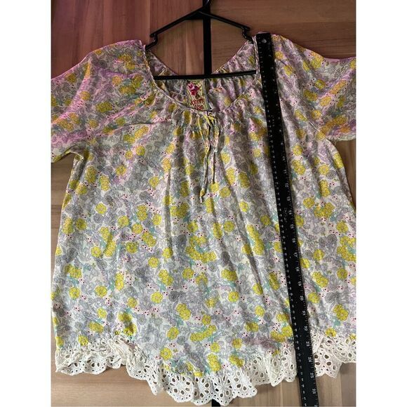 Johnny Was Silk floral blouse - Picture 5 of 6